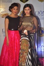 Priyanka Chopra, Mannara  at the 21st Lions Gold Awards 2015 in Mumbai on 6th Jan 2015